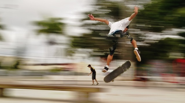 skateboard